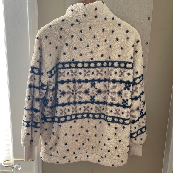 LOFT Cozy Cream and Black Patterned Women's Sherpa Sweater Small - Picture 5 of 5